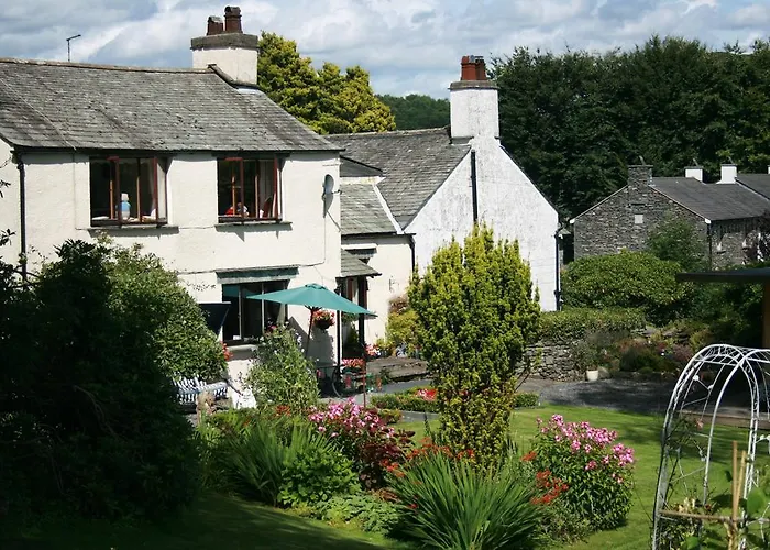 School House Cottage B&B And Tea Garden